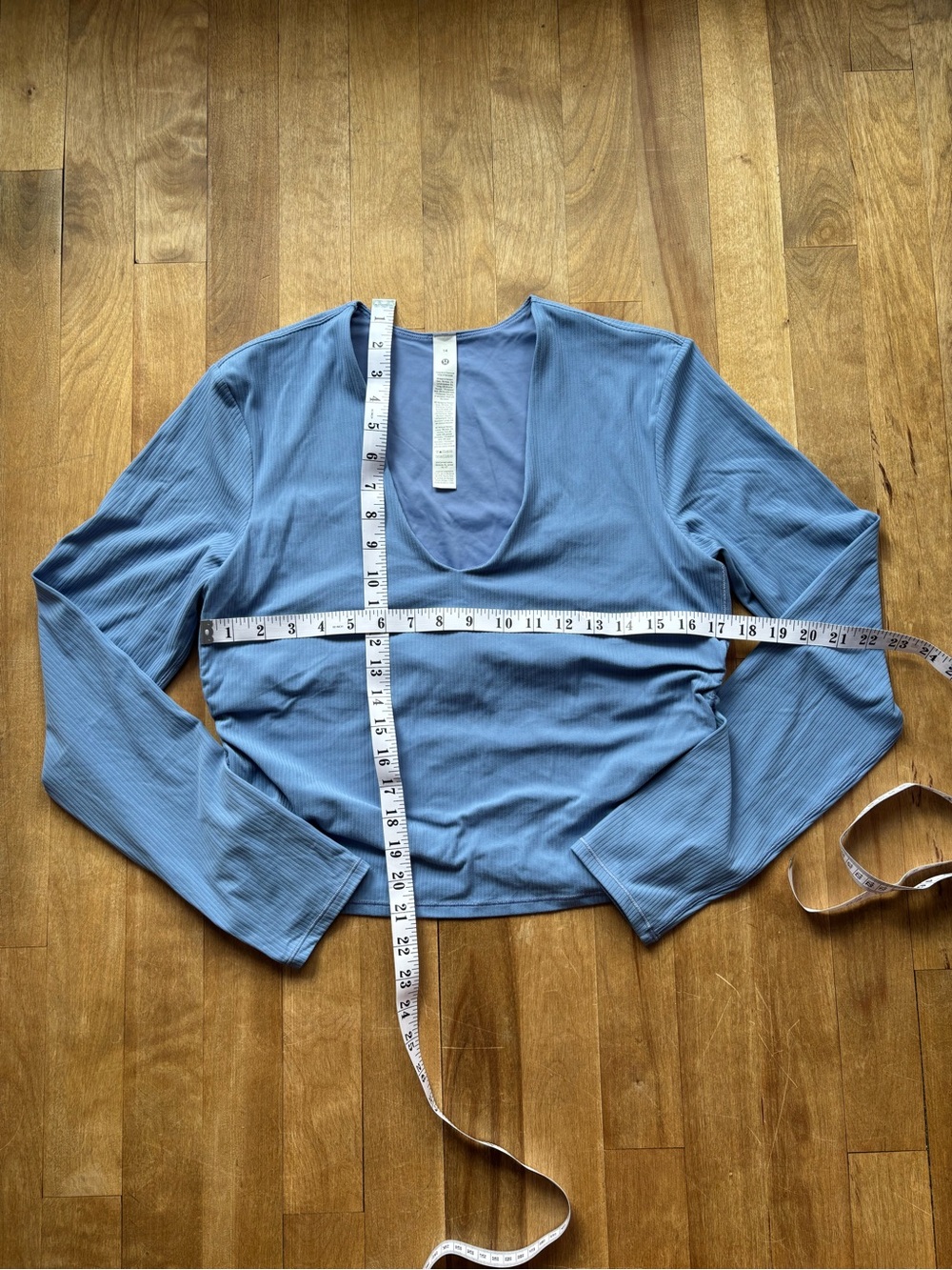 Lululemon athletica Periwinkle Blue Ribbed V-Neck Long Sleeve Top - Picture 3 of 6